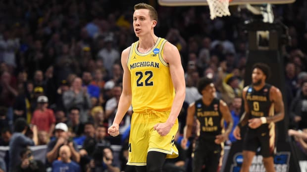 duncan-robinson-michigan-lead.jpg